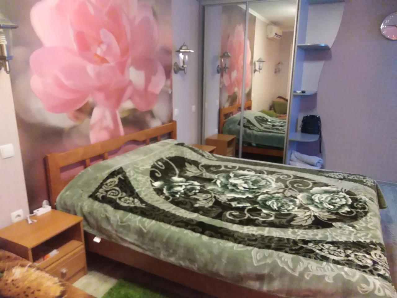 Apartment лето с ванной джакузи *