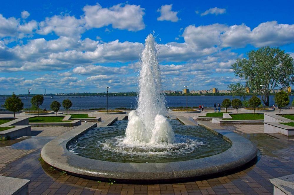 лето с ванной джакузи Dnipro